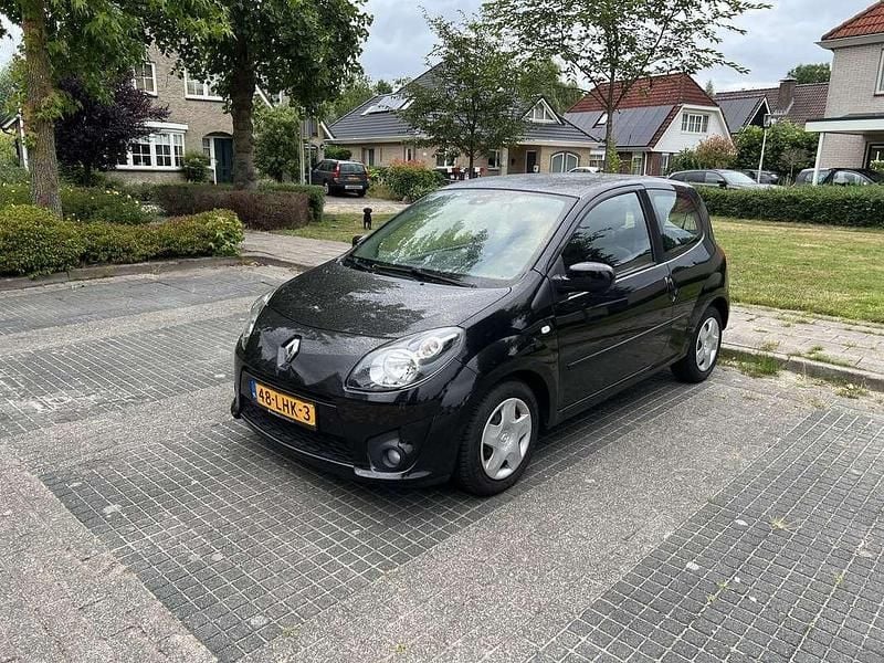 Zwart Gebruikt 2010 Renault Twingo Dynamique Hatchback | € 2.750 (Eerlijke prijs) - Afbeelding 1/4