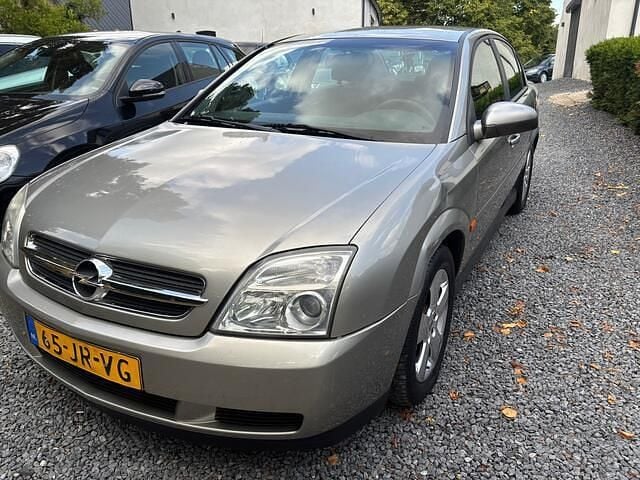 Grijs Gebruikt 2002 Opel Vectra Basis Sedan | € 1.450 (Eerlijke prijs) - Afbeelding 1/4