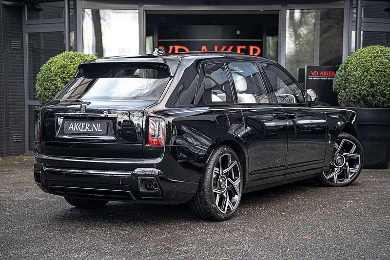 Occasion Rolls Royce Cullinan 598 PK (439 kW) 2025 Zwart SUV