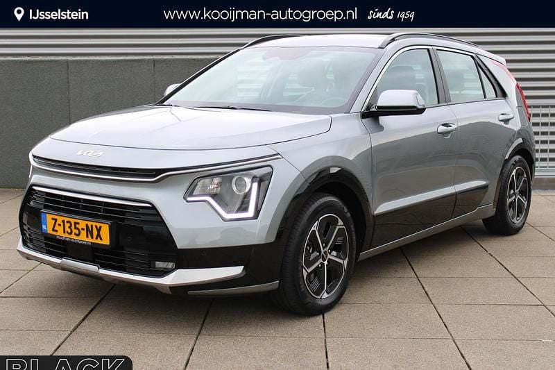 Steel grey Gebruikt 2024 Kia Niro SUV | € 30.900 (Super prijs) - Afbeelding 1/4