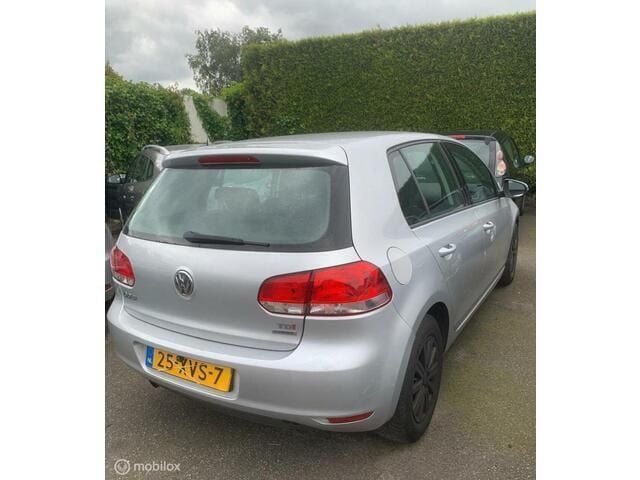 Grijs Gebruikt 2012 VW Golf VII Highline Hatchback | € 5.250 (Goede deal) - Afbeelding 1/4