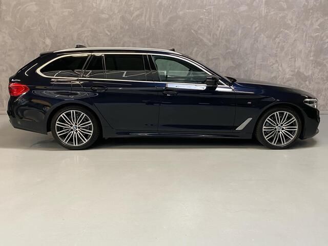 Occasion BMW 520 Executive 184 PK (135 kW) 2019 Zwart Stationwagen
