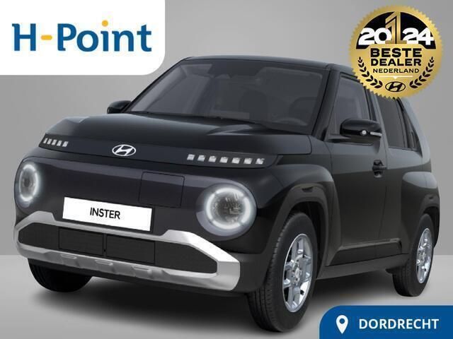 Zwart Nieuw 2025 Hyundai Inster Hatchback | € 25.590 (Goede deal) - Afbeelding 1/4