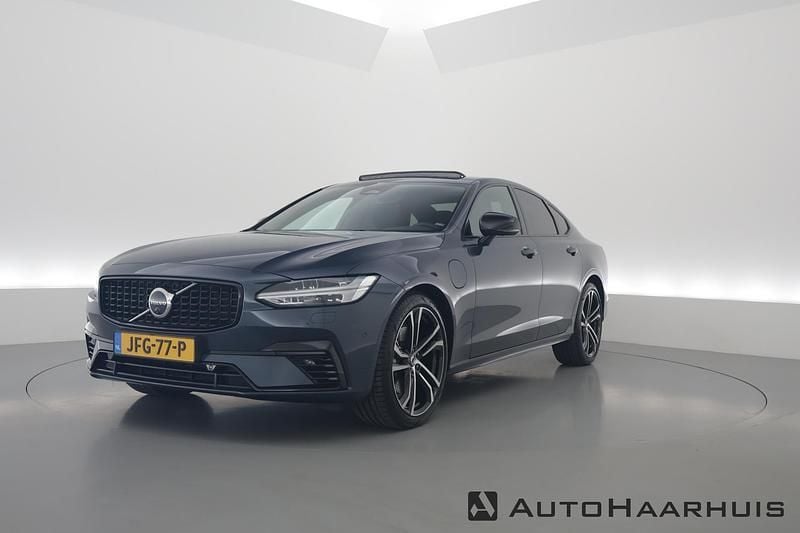 Blauw Gebruikt 2024 Volvo S90 Plus Sedan | € 47.750 (Duur) - Afbeelding 1/3
