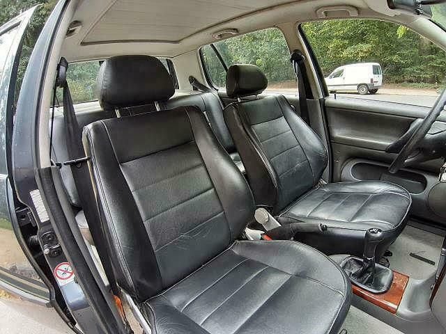 Occasion VW Polo 60 PK (44 kW) 1998 Grijs Sedan