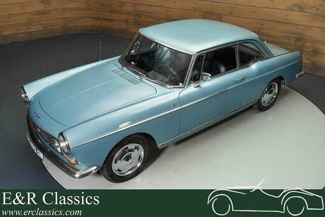Blauw Gebruikt 1968 Peugeot 404 Coupé | € 29.950 - Afbeelding 1/4