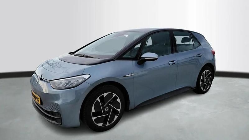 Stonewashed blue metallic Occasion 2020 VW ID.3 Life Hatchback | € 14.750 (Goede deal) - Afbeelding 1/4