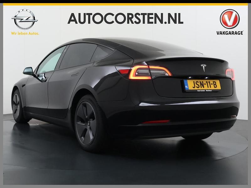 Occasion Tesla Model 3 Standard Range 239 kW (326 PK) 2023 Zwart Sedan