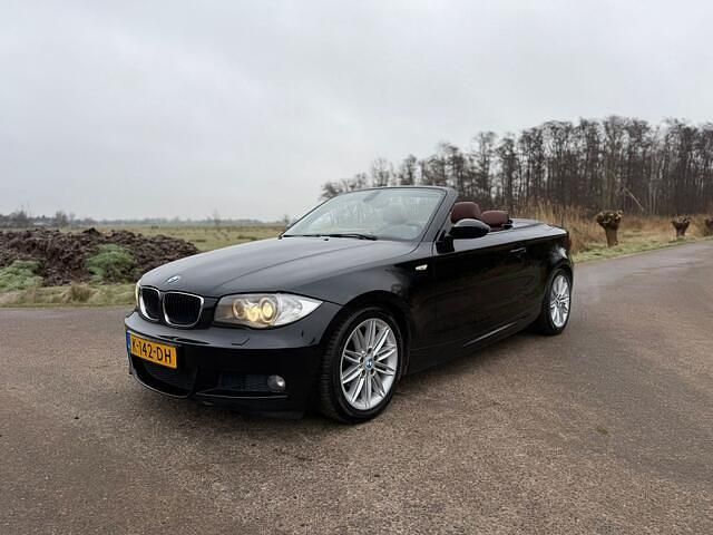 Occasion BMW 118 Cabriolet Comfort Edition 143 PK (105 kW) 2009 Zwart (metallic) Cabriolet