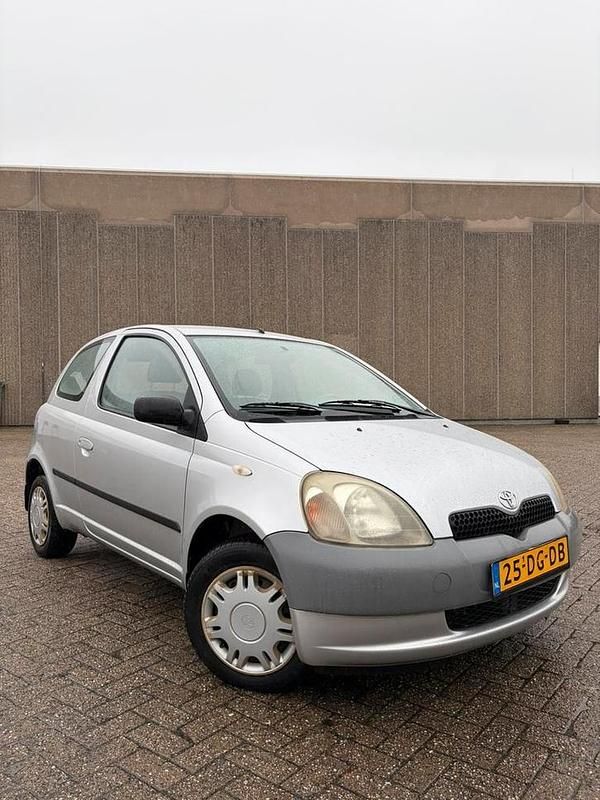 Occasion Toyota Yaris 68 PK (50 kW) 1999