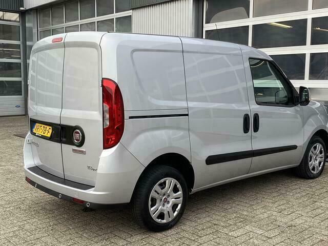 Occasion Fiat Doblò 90 PK (66 kW) 2016 Grijs MPV