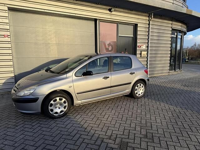 Occasion Peugeot 307 75 PK (55 kW) 2002 Grijs Hatchback