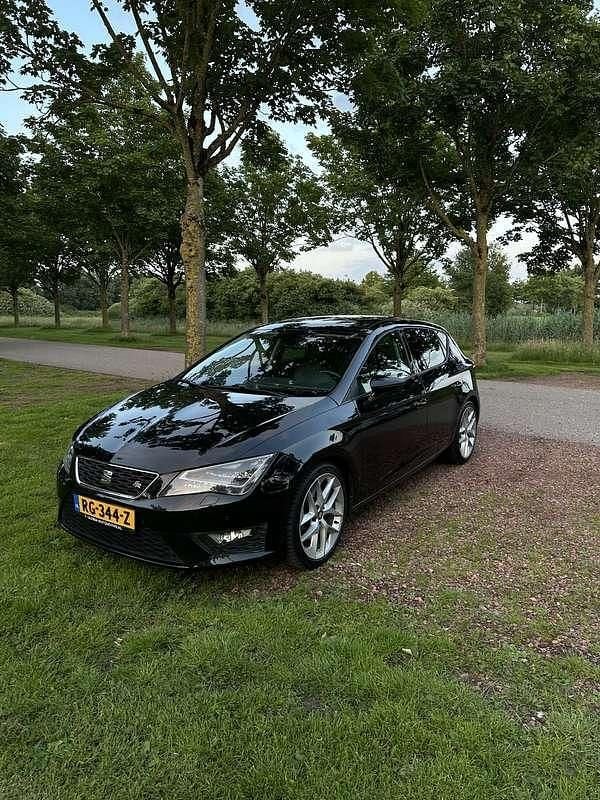 Gebruikt 2014 Seat Leon FR Hatchback | € 9.750 (Eerlijke prijs) - Afbeelding 1/4