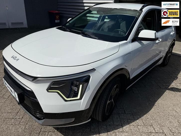 Gebruikt 2023 Kia e-Niro SUV | € 23.950 - Afbeelding 1/4