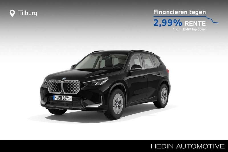 Zwart Nieuw 2025 BMW iX1 SUV | € 51.349 - Afbeelding 1/4