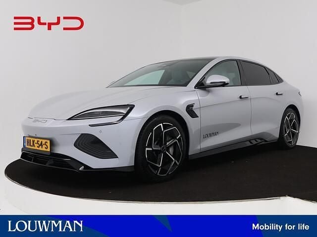 Grijs metallic Gebruikt 2025 BYD Seal Design Sedan | € 44.945 (Goede deal) - Afbeelding 1/3