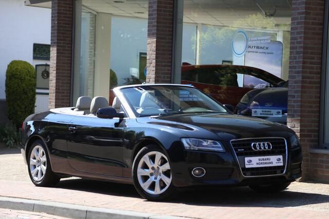 Zwart Gebruikt 2011 Audi A5 Cabriolet Proline Cabriolet | € 13.950 (Eerlijke prijs) - Afbeelding 1/4