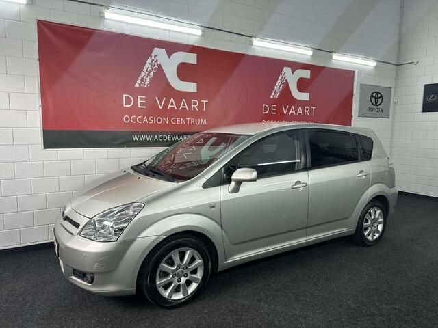 Grijs Gebruikt 2006 Toyota Verso MPV | € 3.499 (Iets duurder) - Afbeelding 1/4