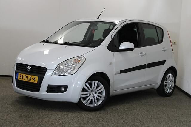 Wit Occasion 2011 Suzuki Splash Exclusive Hatchback | € 2.950 (Eerlijke prijs) - Afbeelding 1/4