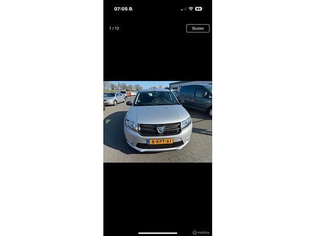 Grijs Gebruikt 2013 Dacia Sandero Ambiance Hatchback | € 3.150 (Goede deal) - Afbeelding 1/4