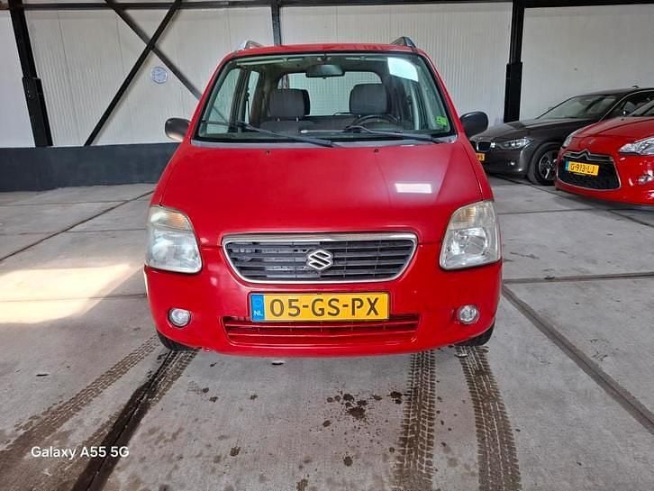 Occasion 2001 Suzuki Wagon R+ GL Stationwagen | € 1.250 (Eerlijke prijs) - Afbeelding 1/4