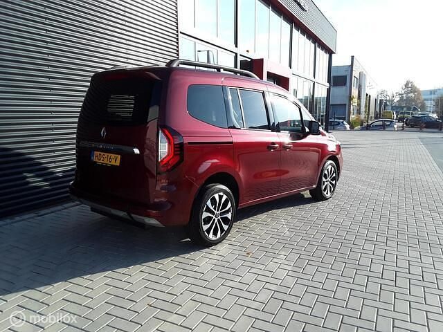 Occasion Renault Kangoo 131 PK (96 kW) 2023 Rood MPV