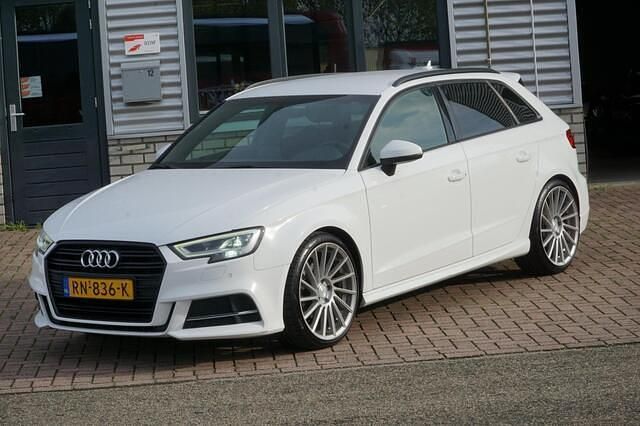 Occasion Audi A3 Sportback S-Line 150 PK (110 kW) 2018 Wit Hatchback