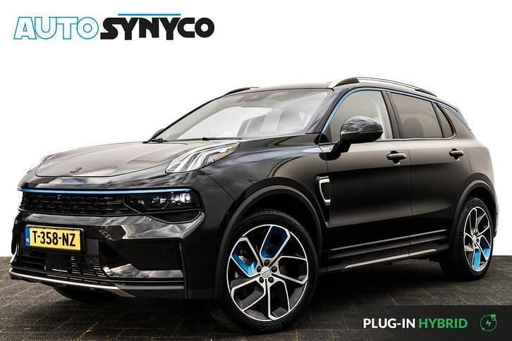 Zwart Gebruikt 2023 Lynk & Co 01 SUV | € 28.450 (Eerlijke prijs) - Afbeelding 1/1