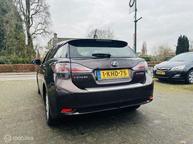 Occasion Lexus CT200h Business Edition 99 PK (72 kW) 2013 Bruin Hatchback