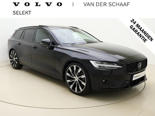 Zwart Gebruikt 2022 Volvo V60 Ultimate Stationwagen | € 43.900 - Afbeelding 1/4