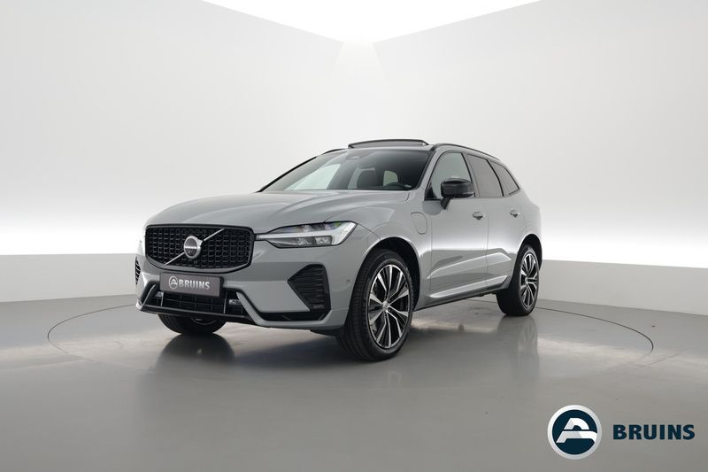 Grijs Gebruikt 2024 Volvo XC60 Plus SUV | € 56.750 (Eerlijke prijs) - Afbeelding 1/4