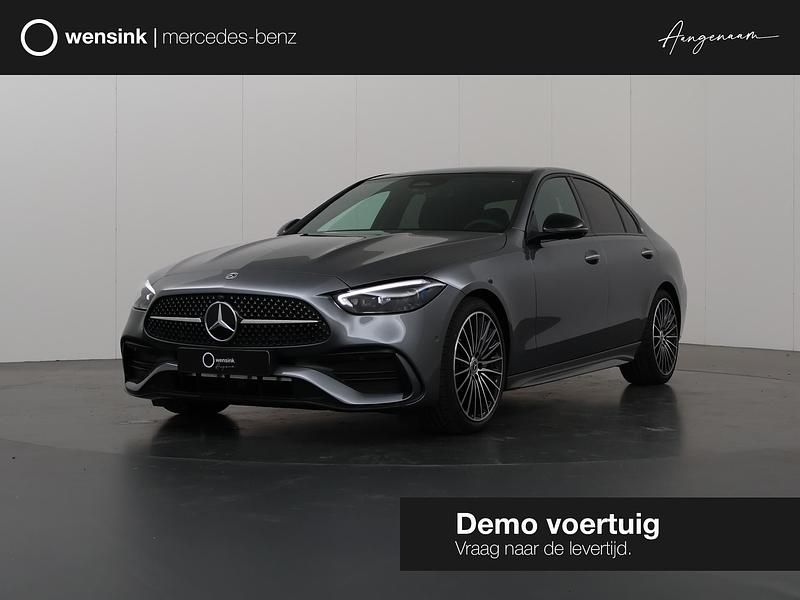 Grijs Gebruikt 2025 Mercedes C180 AMG line Sedan | € 59.950 (Duur) - Afbeelding 1/4