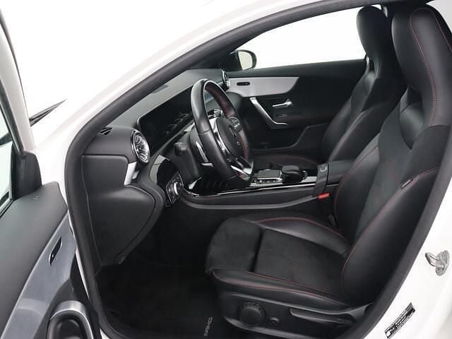 Occasion Mercedes A250 AMG 218 PK (160 kW) 2021 Wit Hatchback