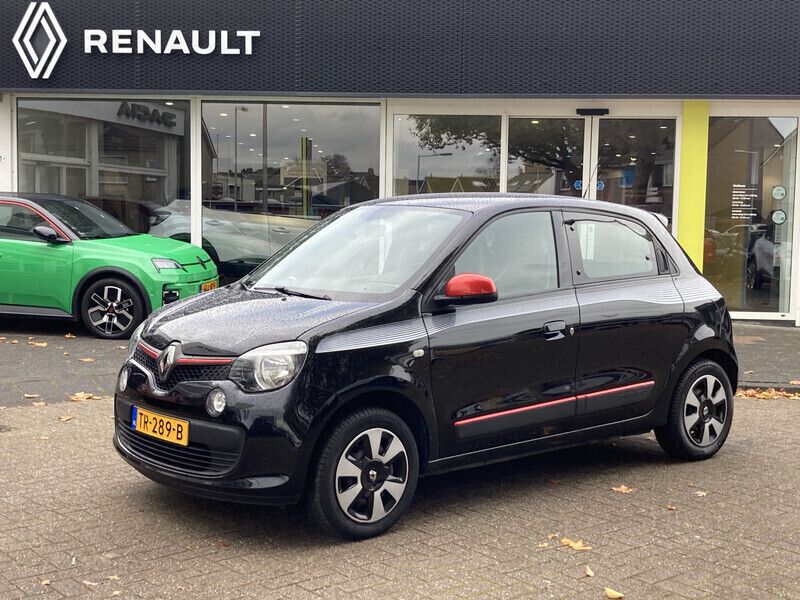 Zwart Gebruikt 2018 Renault Twingo Collection Hatchback | € 9.450 (Eerlijke prijs) - Afbeelding 1/4