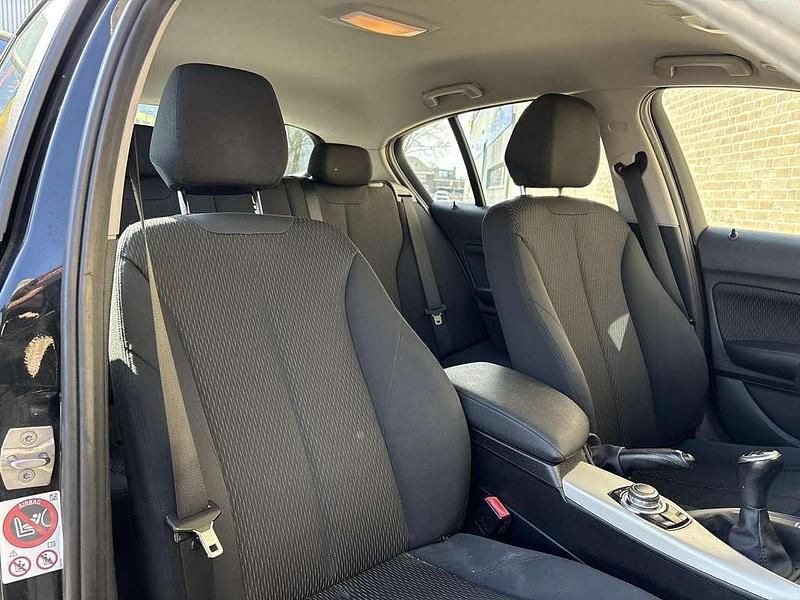 Occasion BMW 116 Sport Line 116 PK (85 kW) 2015 Zwart (metallic) Hatchback