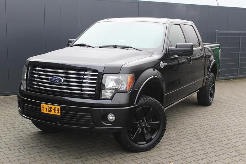 Occasion Ford V8 305 PK (224 kW) 2010 Zwart Van