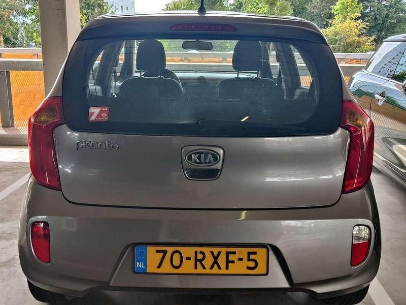 Occasion Kia Picanto Comfort 86 PK (63 kW) 2011 Grijs Hatchback