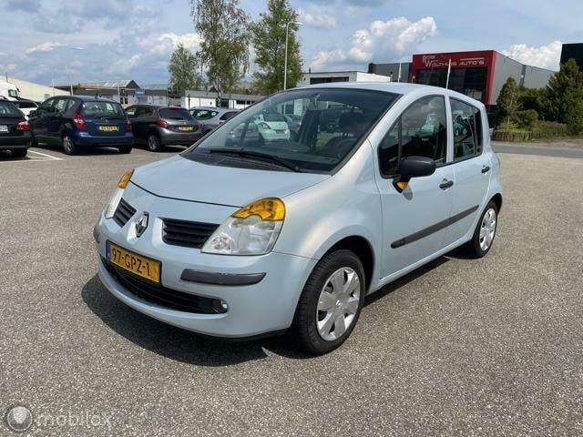 Occasion Renault Modus Expression 111 PK (81 kW) 2005 Grijs MPV