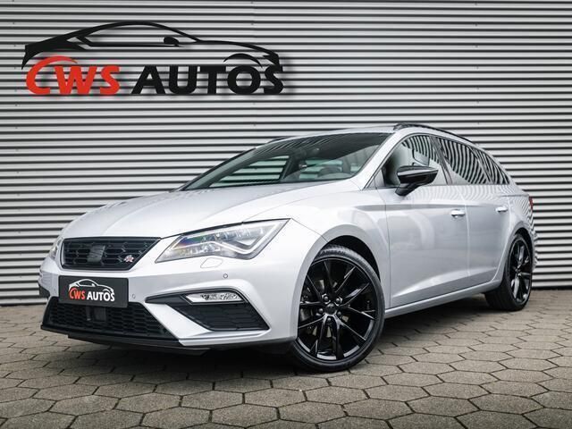 Grijs Gebruikt 2020 Seat Leon ST FR Stationwagen | € 22.950 (Iets duurder) - Afbeelding 1/4
