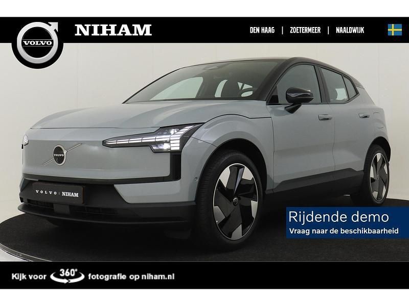 Grijs Gebruikt 2025 Volvo EX30 Performance SUV | € 40.390 (Iets duurder) - Afbeelding 1/4