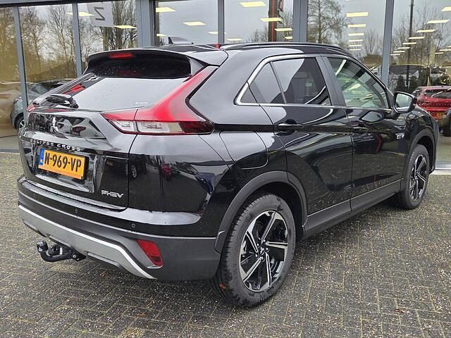 Occasion Mitsubishi Eclipse Cross Intense+ 188 PK (138 kW) 2022 Zwart SUV
