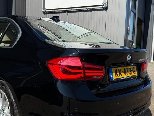 Occasion BMW 330 Executive 184 PK (135 kW) 2016 Zwart Sedan