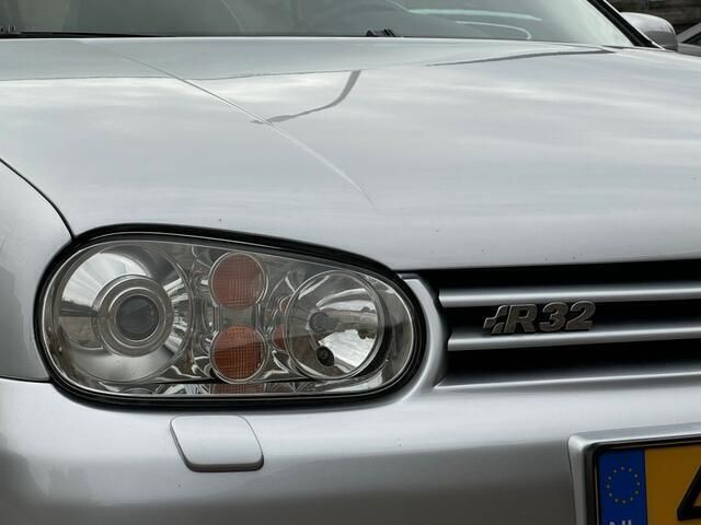 Occasion VW Golf IV R 241 PK (177 kW) 2003 Grijs Hatchback