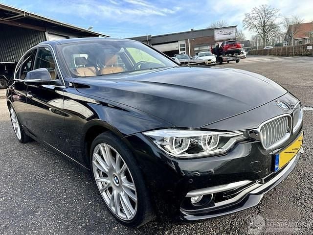 Occasion BMW 318 Efficient Dynamics 136 PK (100 kW) 2018 Zwart Sedan
