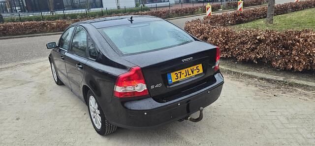 Occasion Volvo S40 Momentum 140 PK (102 kW) 2004 Zwart Sedan