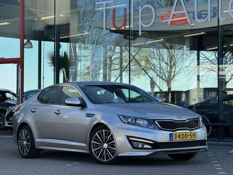 Grijs, metallic lak Gebruikt 2013 Kia Optima Hybrid 2 Sedan | € 13.949 (Super prijs) - Afbeelding 1/3
