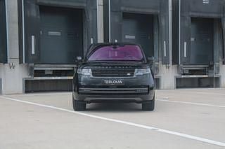 Occasion Land Rover Range Rover Autobiography 351 PK (258 kW) 2023 Zwart, metallic lak SUV
