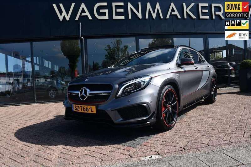 Grijs, metallic lak Gebruikt 2015 Mercedes GLA45 AMG AMG SUV | € 25.950 (Eerlijke prijs) - Afbeelding 1/4