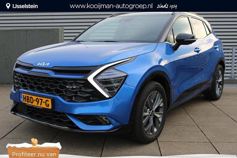 Blue flame / pearl black Occasion 2025 Kia Sportage GT SUV | € 43.895 (Eerlijke prijs) - Afbeelding 1/4