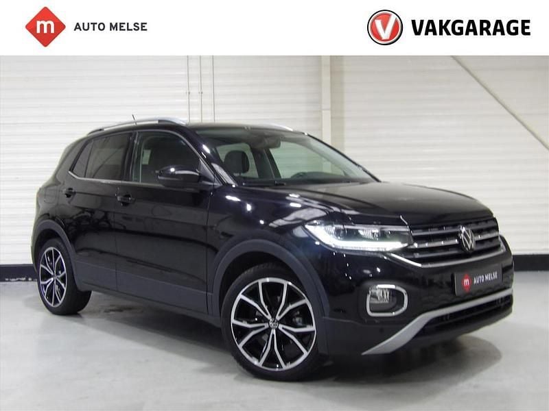 Zwart (metallic) Occasion 2022 VW T-Cross SUV | € 24.950 (Eerlijke prijs) - Afbeelding 1/4